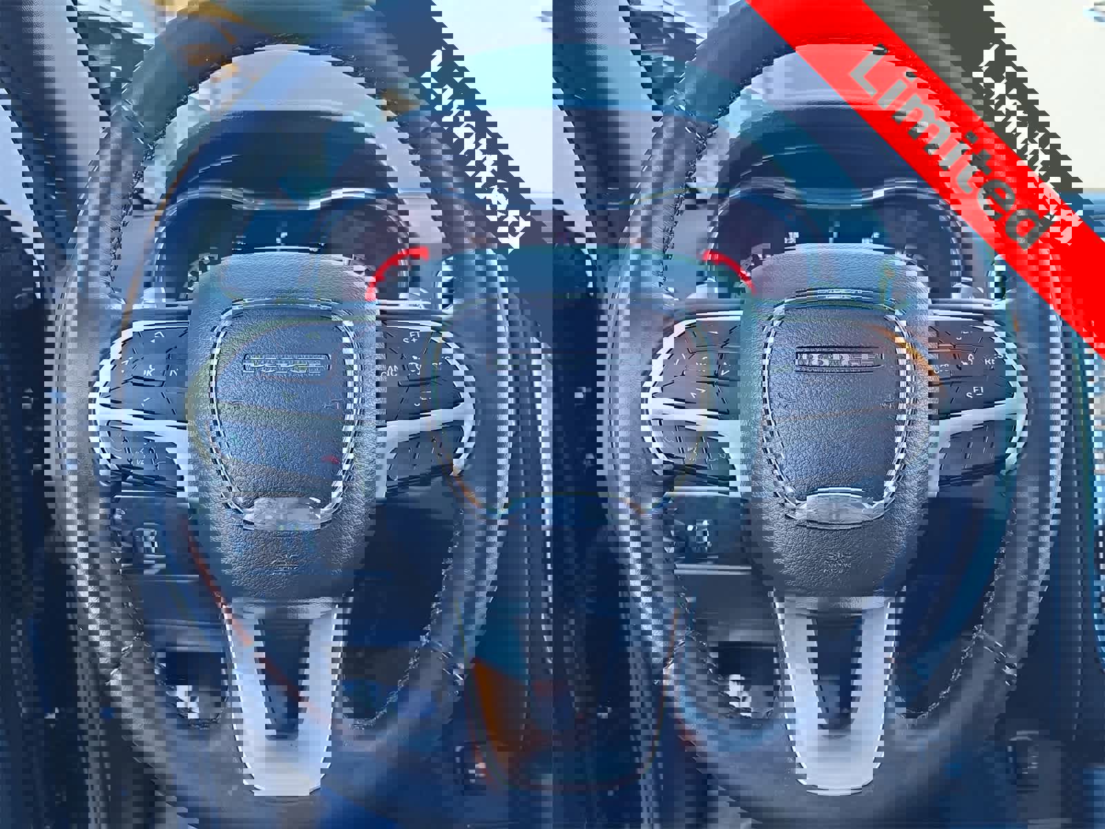 Used 2015 Dodge Durango Limited w/ Blacktop Package image 19