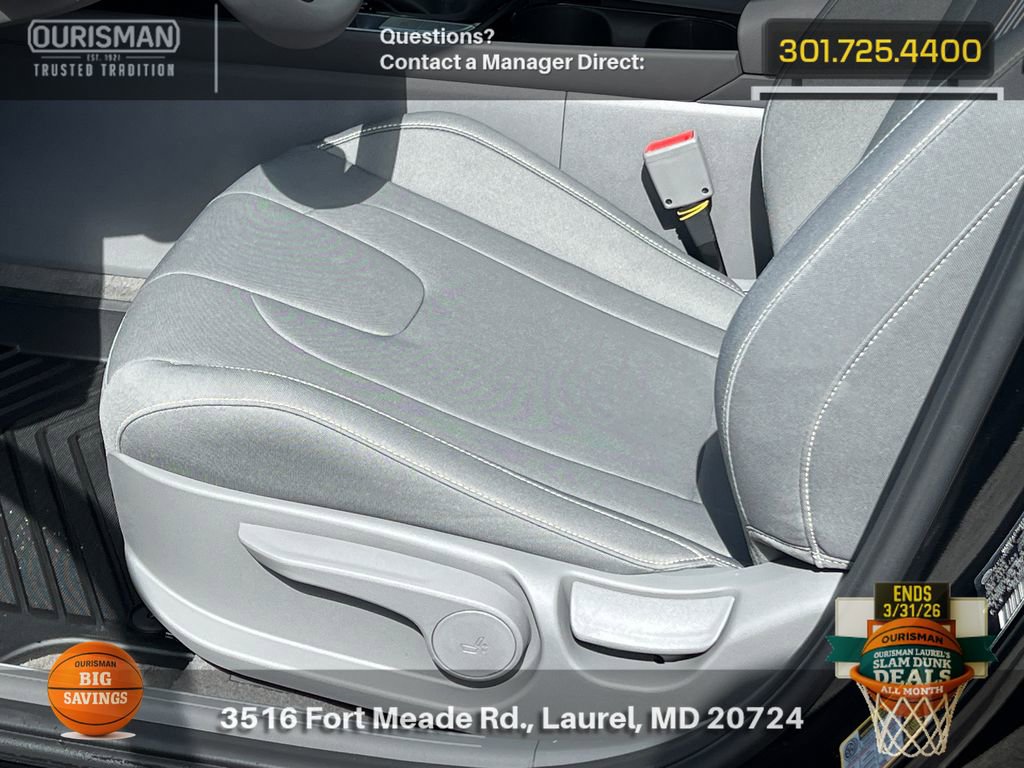 New 2026 Hyundai Elantra Blue image 7