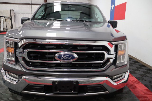 Used 2021 Ford F150 XLT w/ Equipment Group 302A High RWD image 18