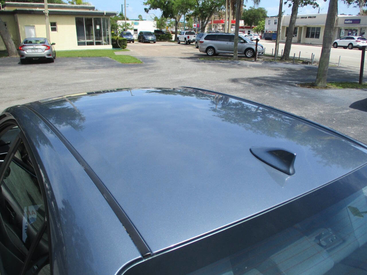 Used 2022 Toyota Corolla LE FWD image 32