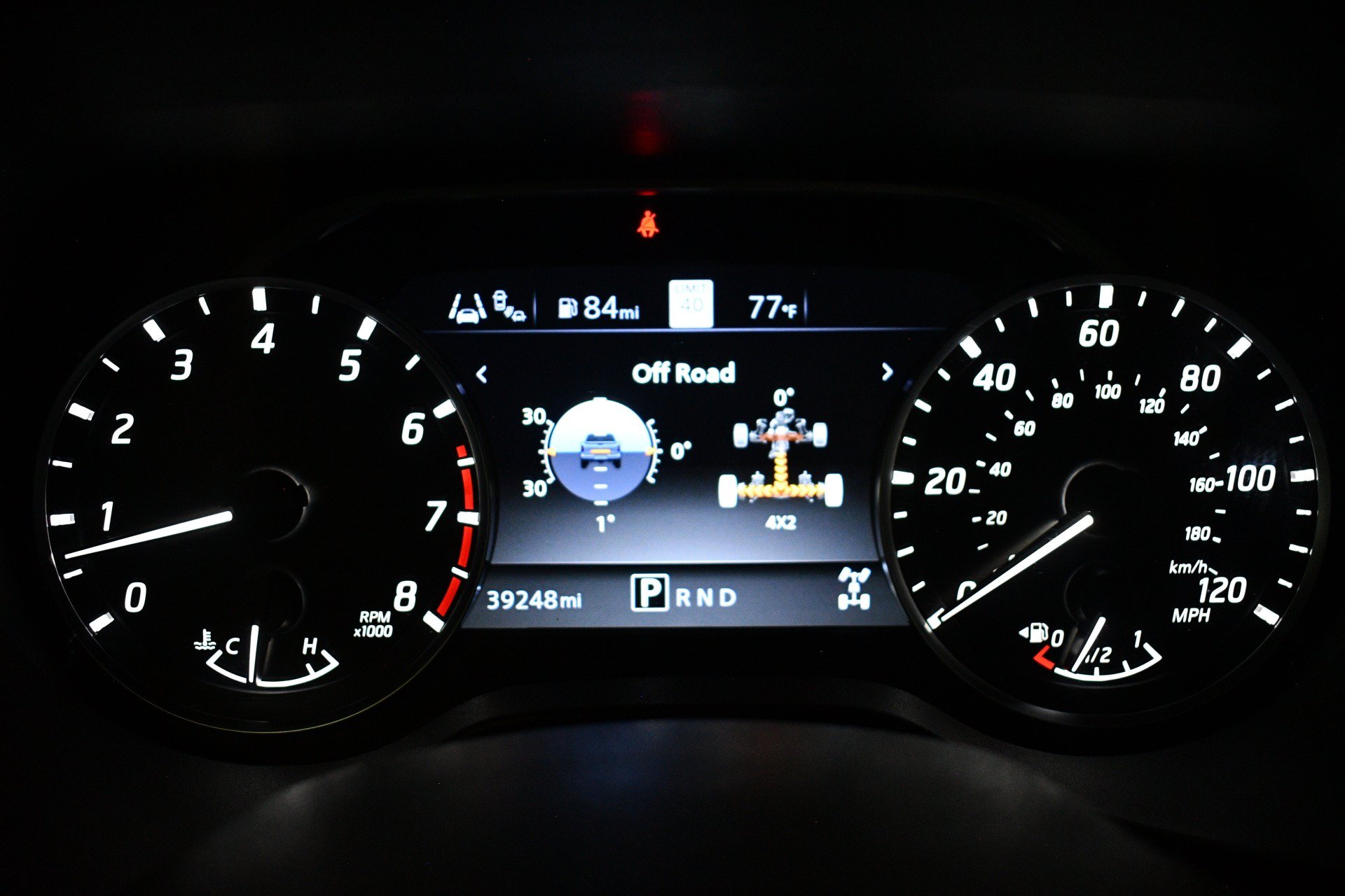 Used 2023 Nissan Titan Platinum Reserve w/ Moonroof Package AWD/4WD image 25