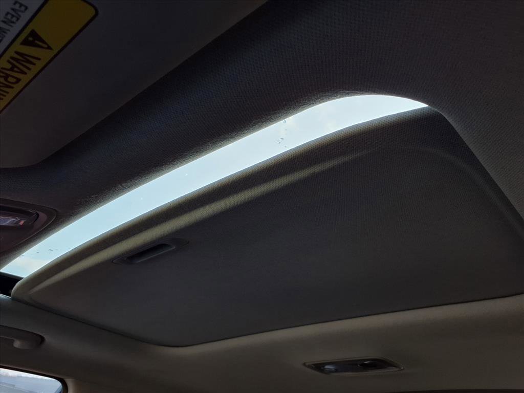 Used 2021 Kia Niro EX Premium w/ Cold Weather Package image 24