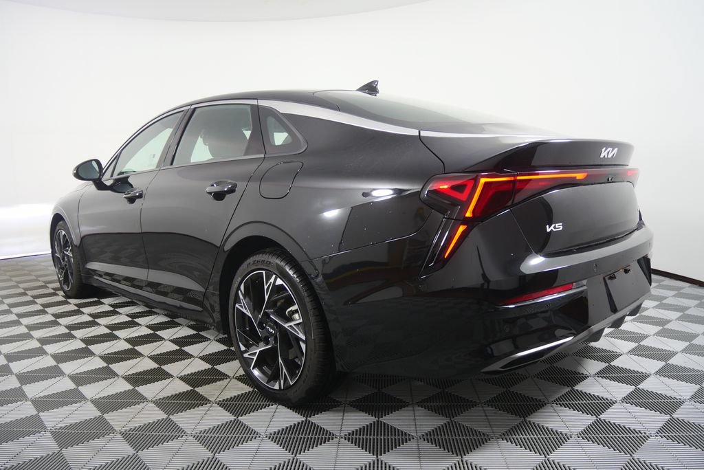 Used 2025 Kia K5 GT-Line w/ GT-Line Premium Package FWD image 4