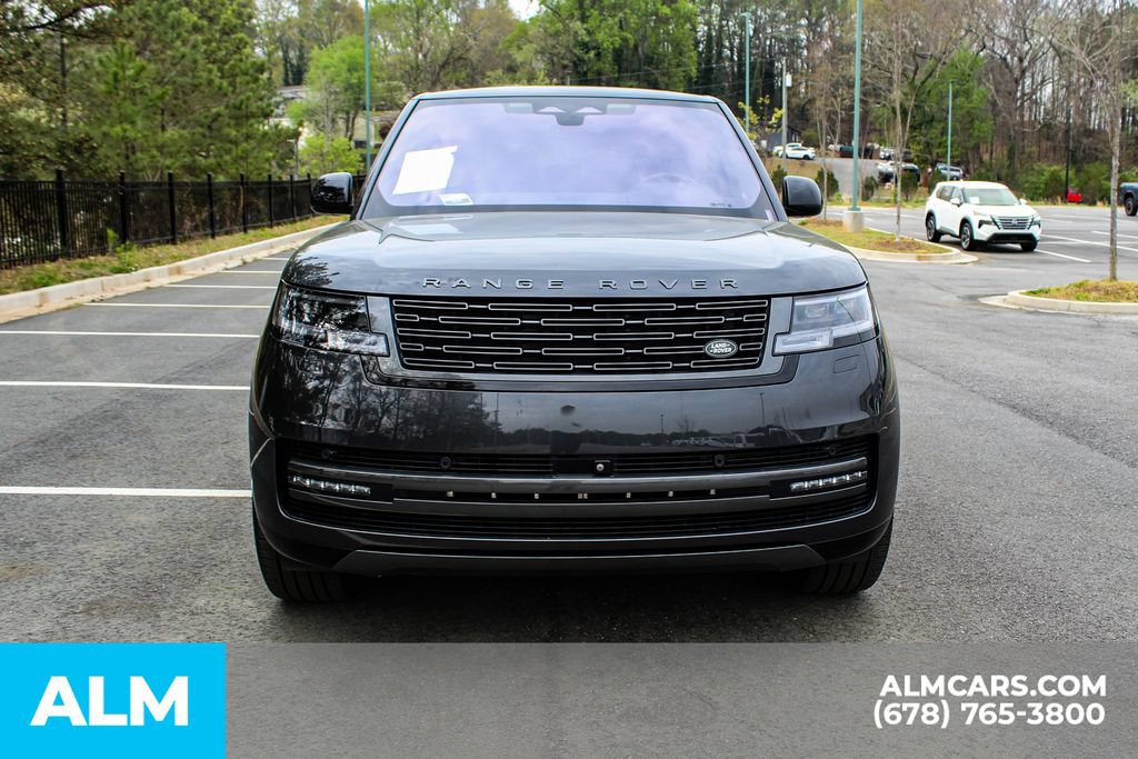 Used 2023 Land Rover Range Rover Long Wheelbase SE AWD/4WD image 9