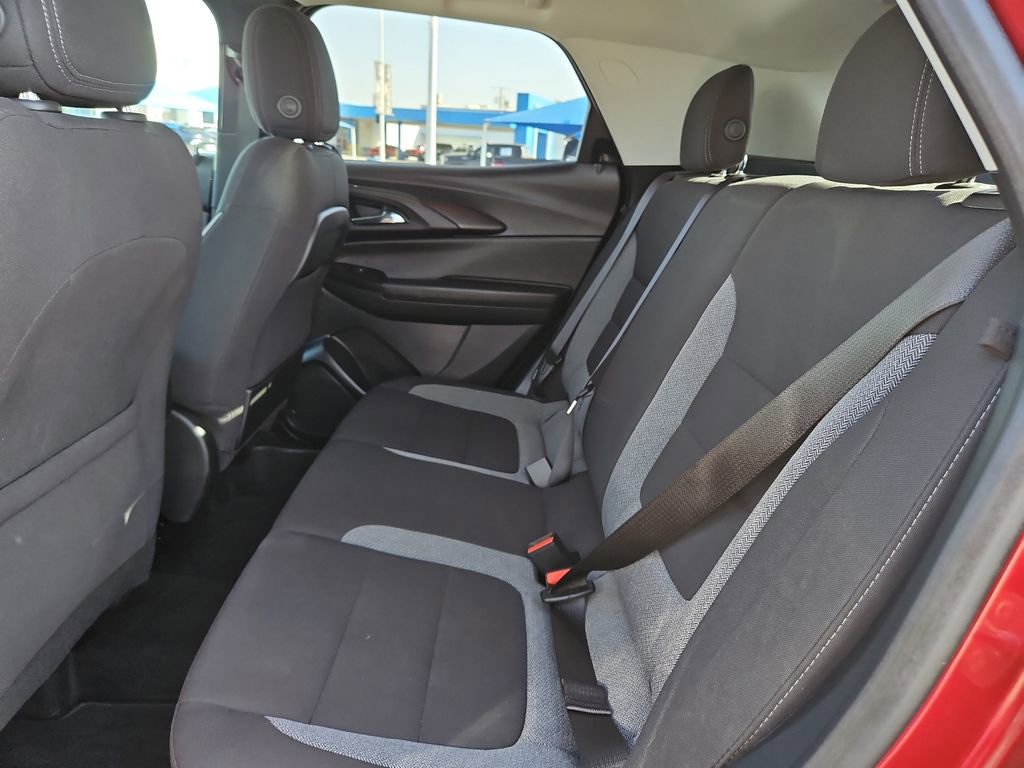 Used 2024 Chevrolet TrailBlazer LT w/ LT Cold Weather Package image 11