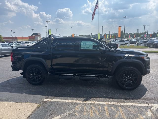 New 2025 Chevrolet Colorado Trail Boss w/ Midnight Edition image 5