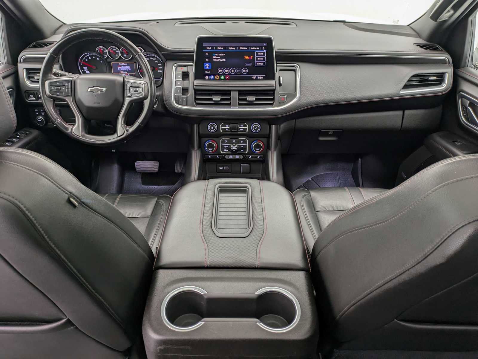 Used 2021 Chevrolet Suburban RST AWD/4WD image 16