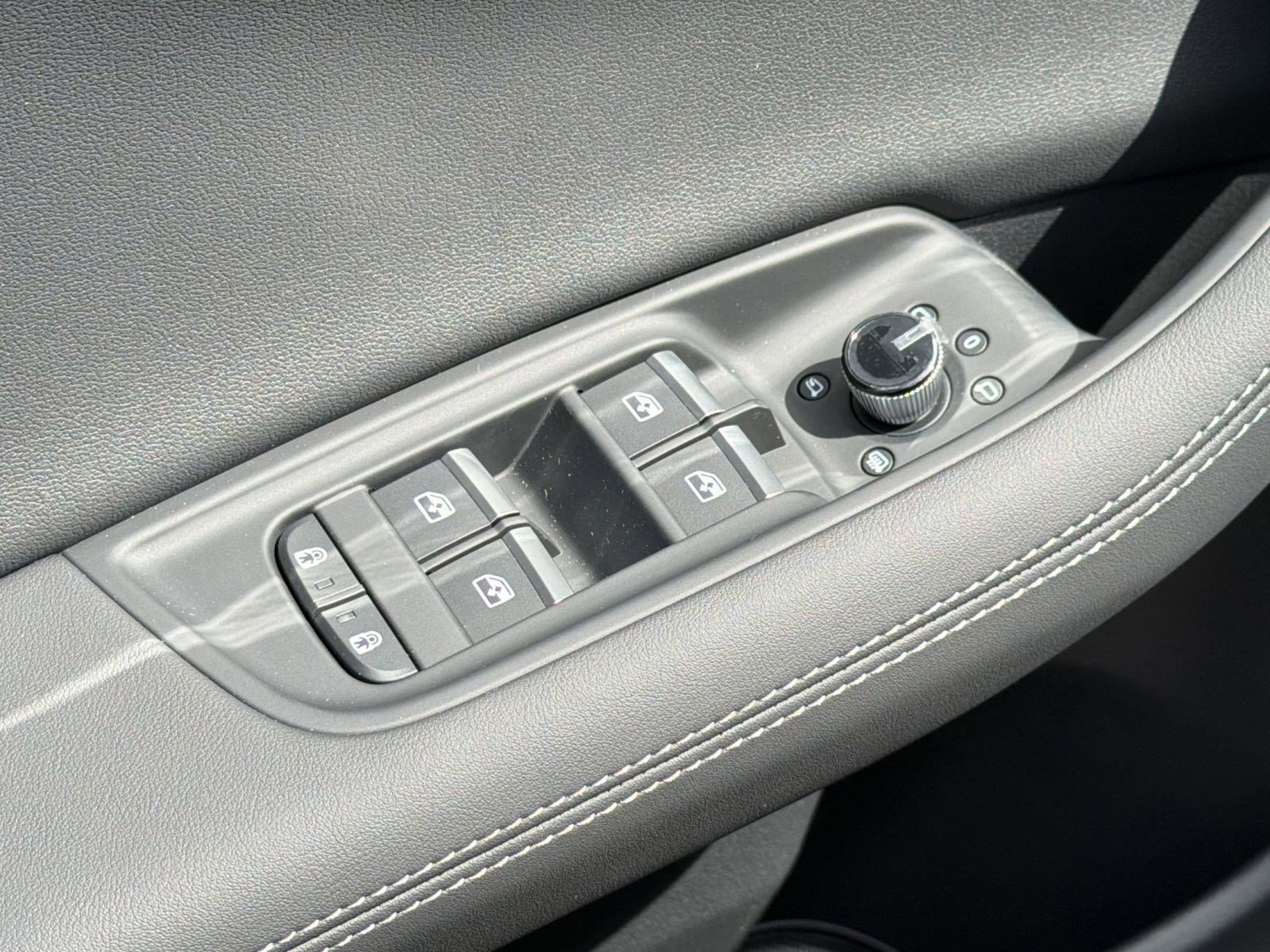 New 2026 Audi Q8 Premium Plus AWD/4WD image 21