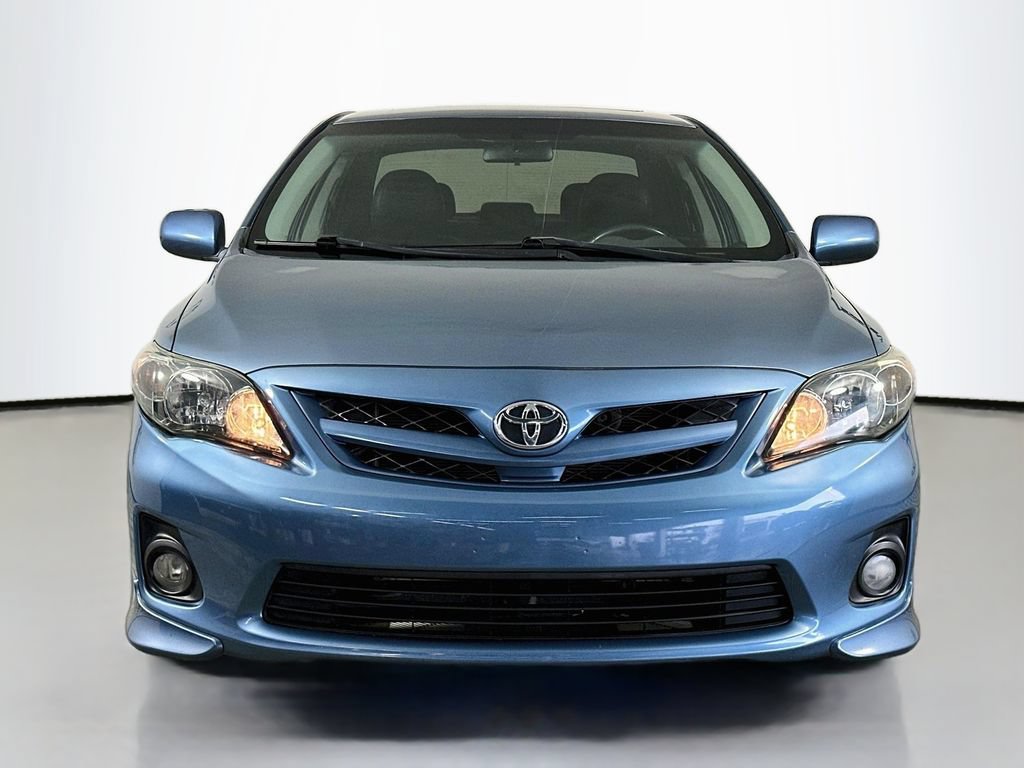 Used 2013 Toyota Corolla S w/ Premium Complete Pkg FWD image 2