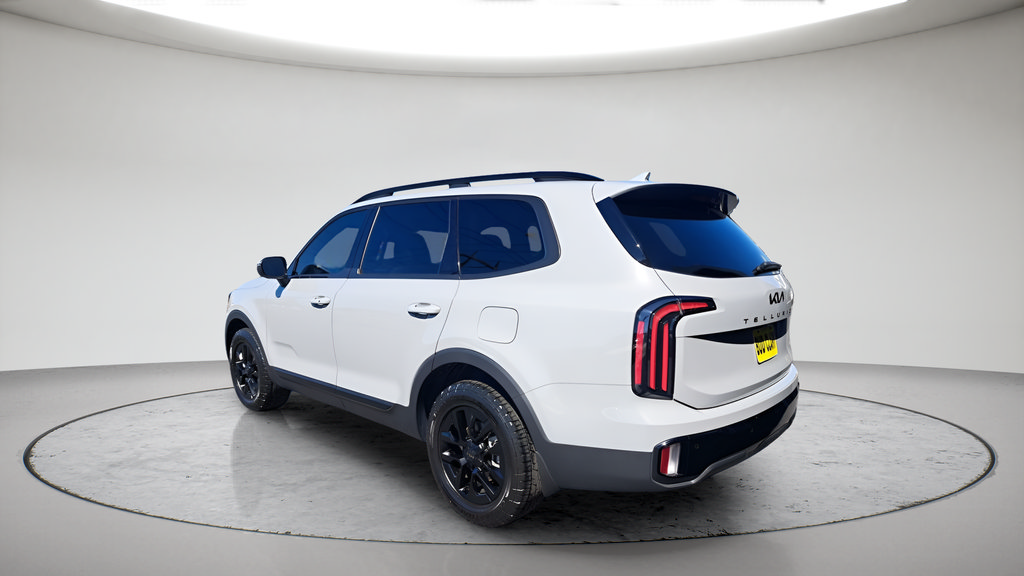 Used 2025 Kia Telluride AWD image 5