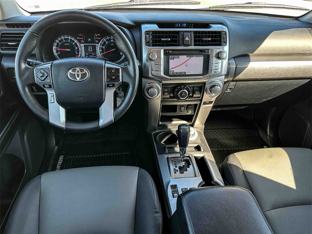 Used 2018 Toyota 4Runner SR5 Premium image 11