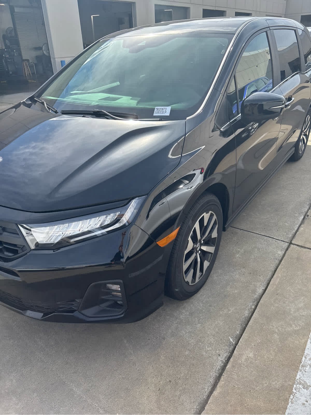New 2026 Honda Odyssey EX-L image 6