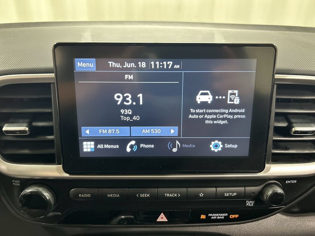 Used 2021 Hyundai Venue SE FWD image 14