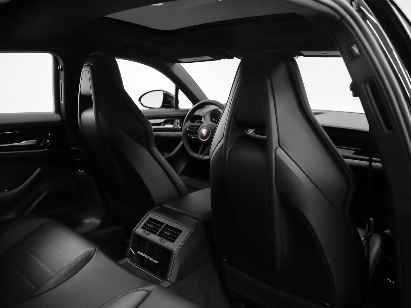 New 2026 Porsche Panamera 4 image 23