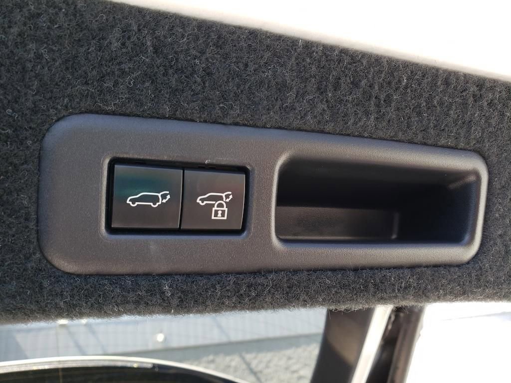 Used 2022 Lexus RX 450h AWD w/ Luxury Package image 10