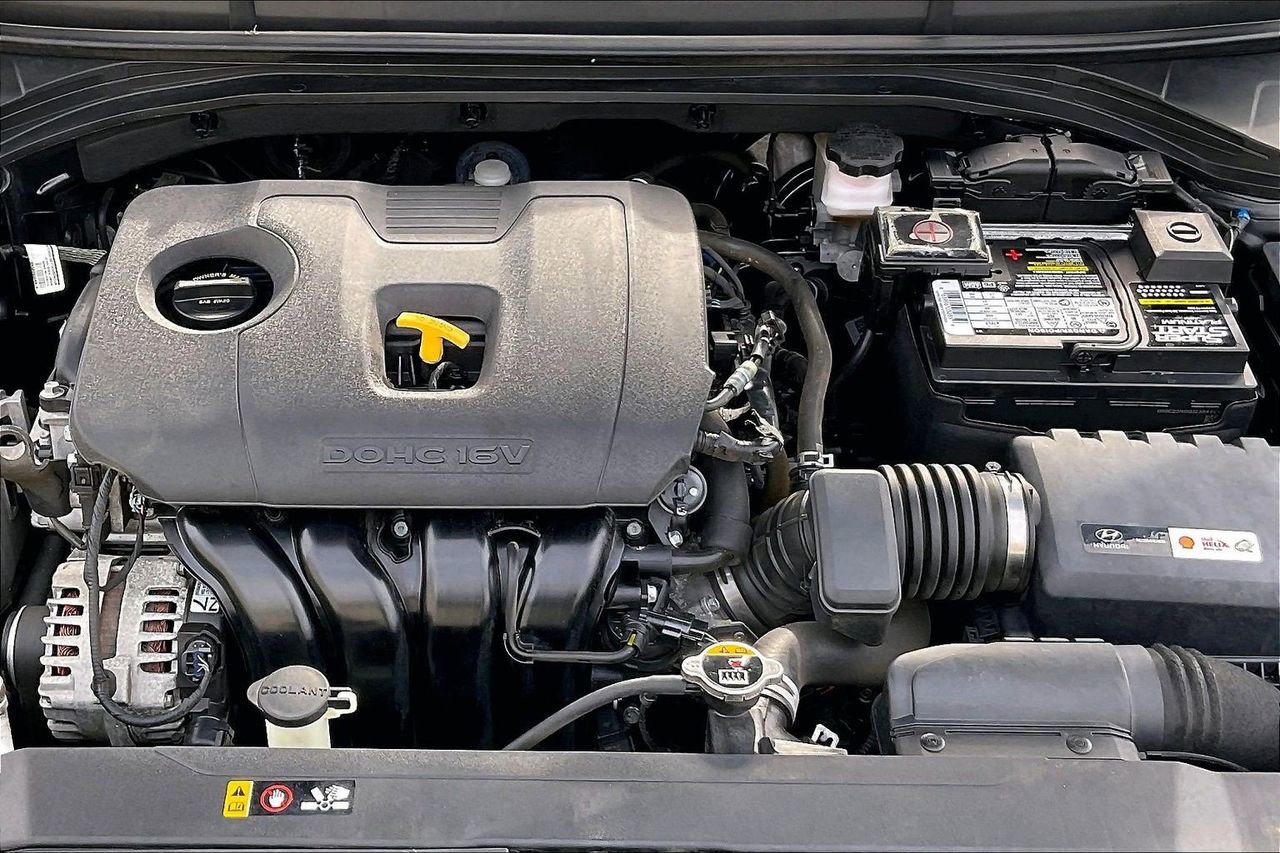 Used 2019 Hyundai Elantra SE image 34