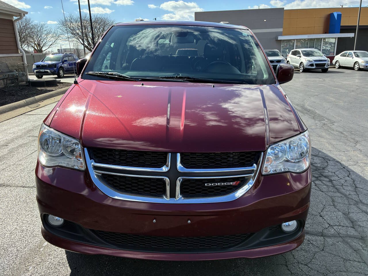 Used 2019 Dodge Grand Caravan SXT FWD image 7