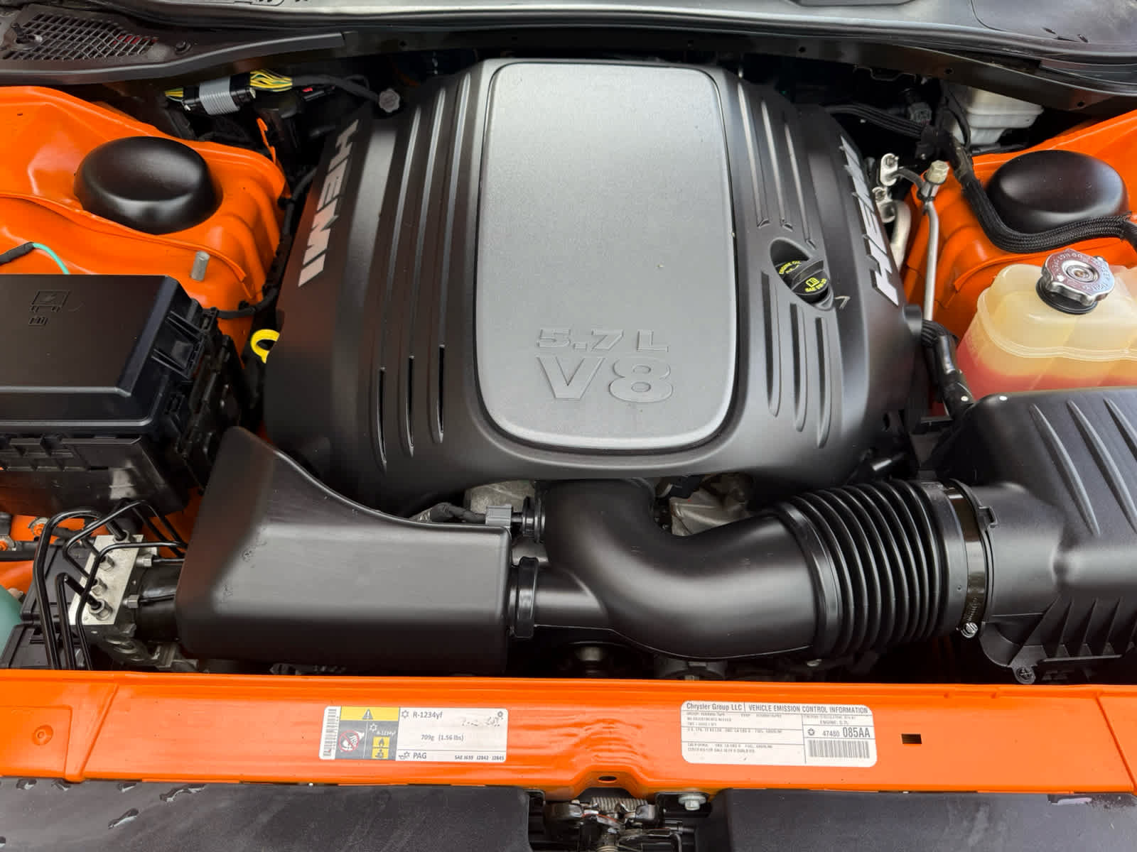 Used 2014 Dodge Challenger R/T w/ Blacktop Package RWD image 22