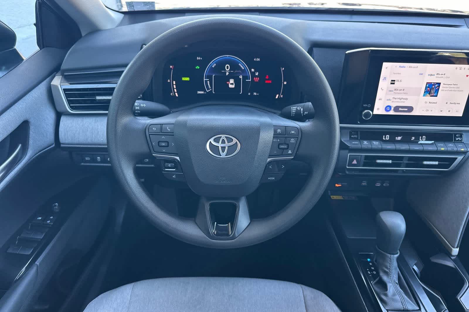Used 2026 Toyota Camry LE w/ Convenience Package FWD image 14