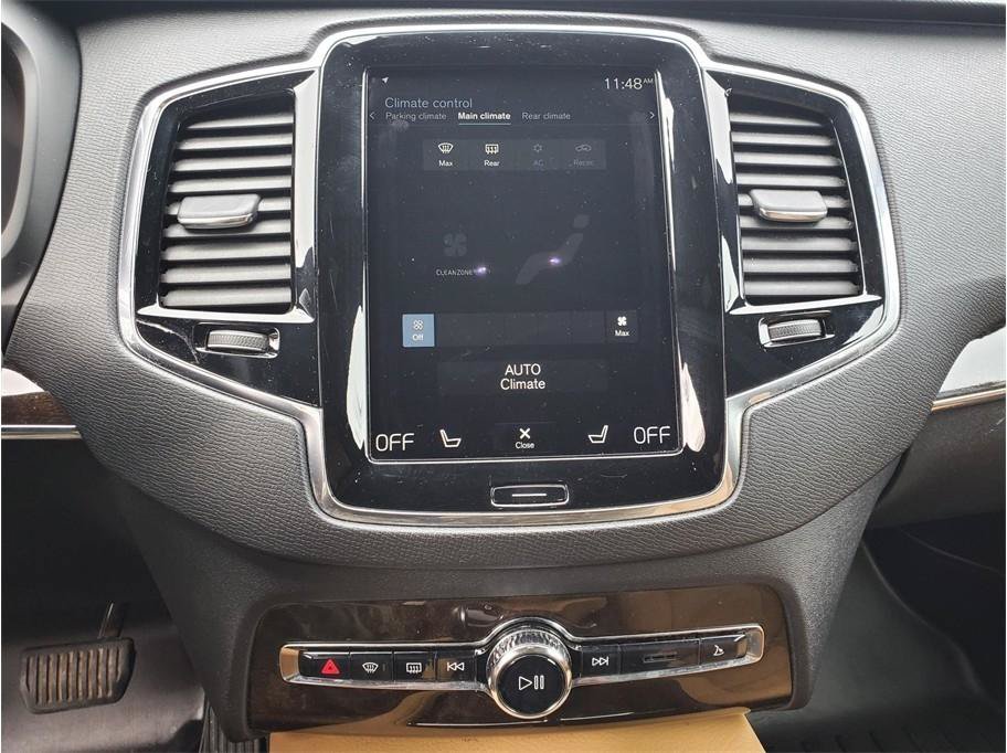 Used 2018 Volvo XC90 T6 Momentum w/ Momentum Plus Package AWD/4WD image 30