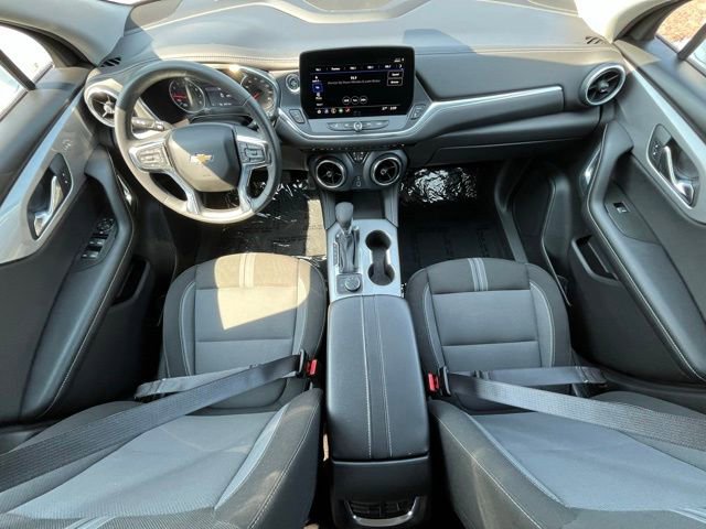 Used 2025 Chevrolet Blazer LT AWD/4WD image 22