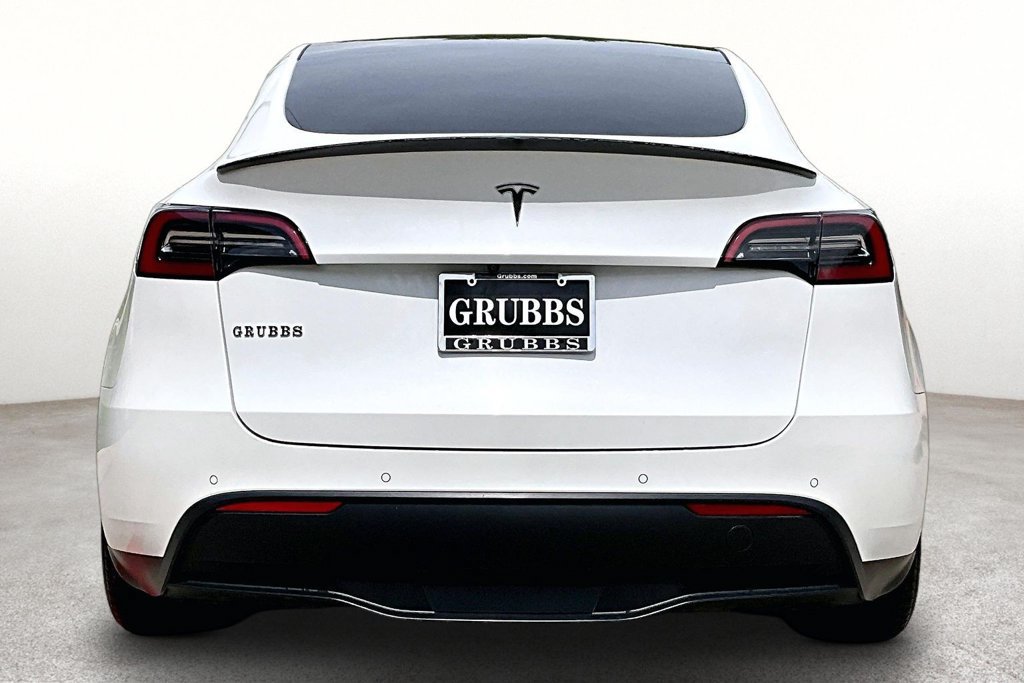 Used 2022 Tesla Model Y Performance AWD/4WD image 5