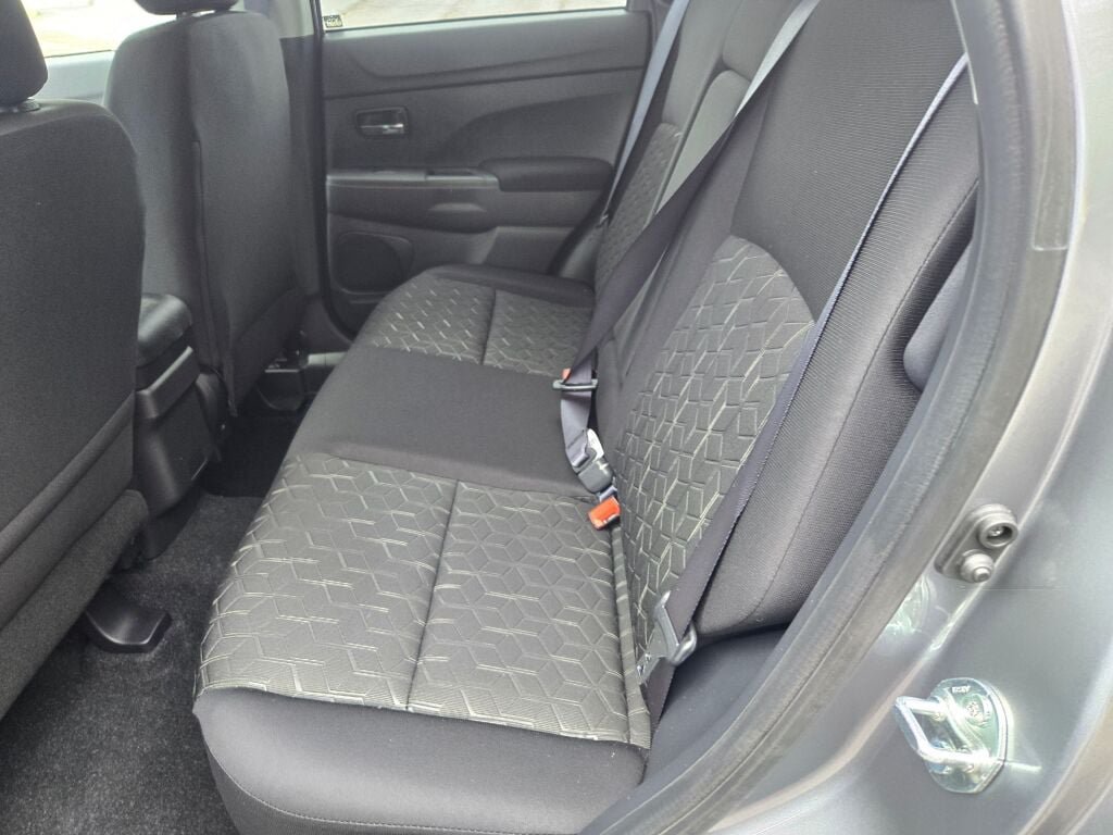 New 2027 Mitsubishi Outlander Sport ES AWD/4WD image 13