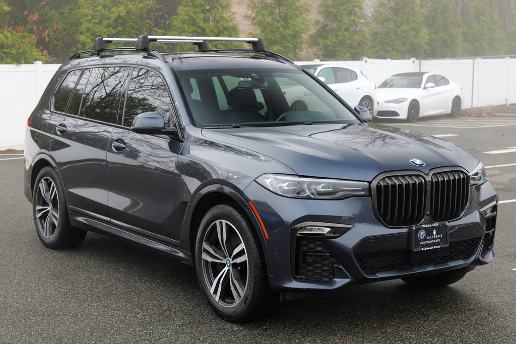 Used 2021 BMW X7 xDrive40i w/ M Sport Package AWD/4WD image 9