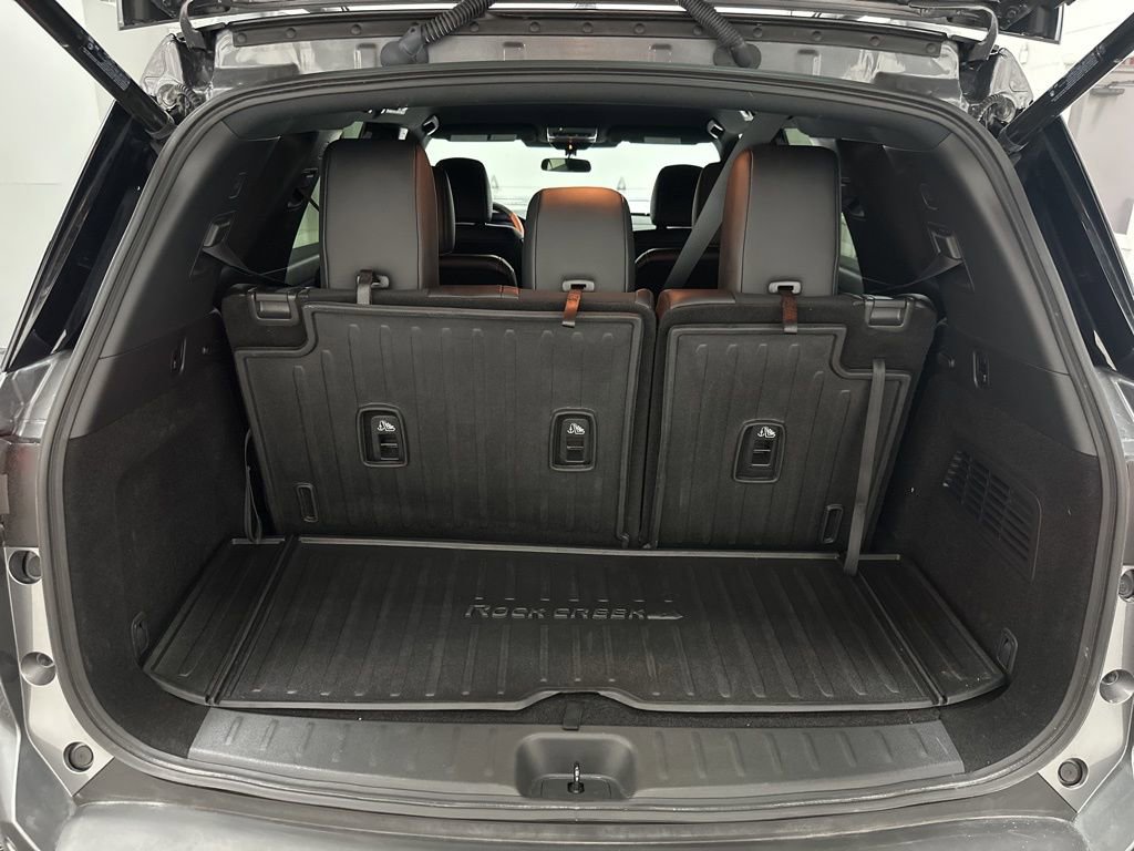 Used 2025 Nissan Pathfinder Rock Creek image 37