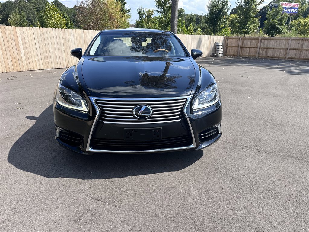 Used 2015 Lexus LS 460 L image 8
