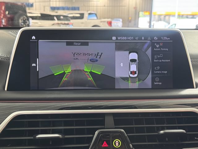 Used 2022 BMW 750i xDrive w/ Executive Package AWD/4WD image 3
