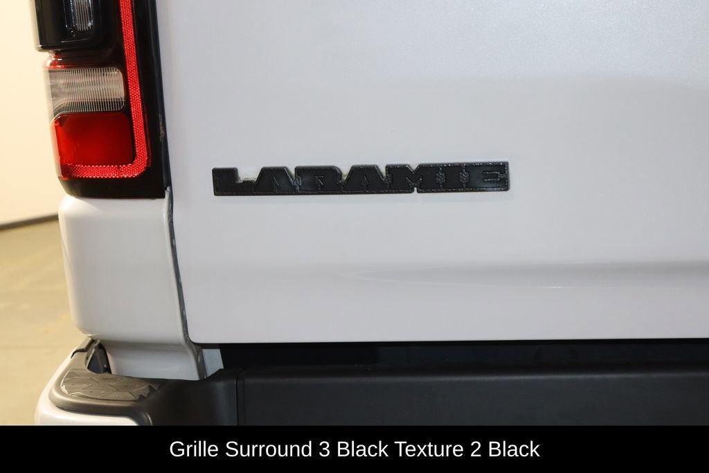 Used 2022 RAM 1500 Laramie AWD/4WD image 42