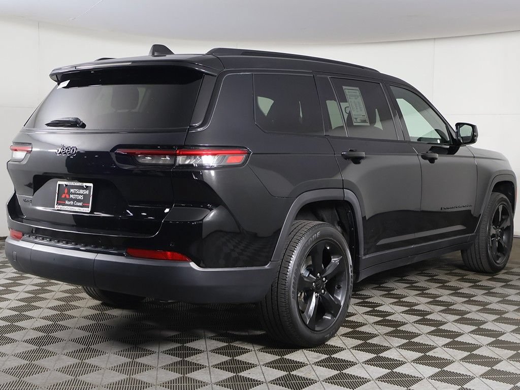 Used 2023 Jeep Grand Cherokee L Laredo AWD/4WD image 10