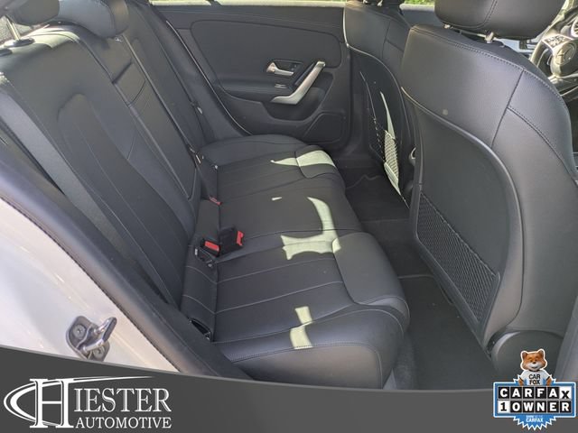 Used 2025 Mercedes-Benz CLA 250 4MATIC image 35