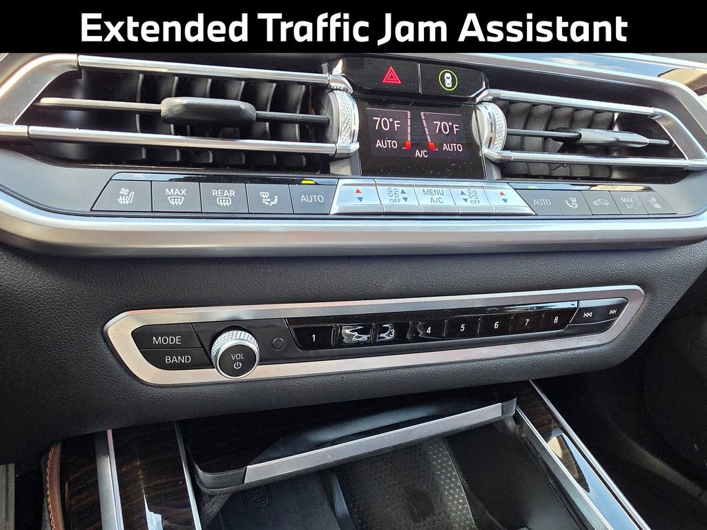 Used 2020 BMW X7 xDrive40i w/ Premium Package AWD/4WD image 15
