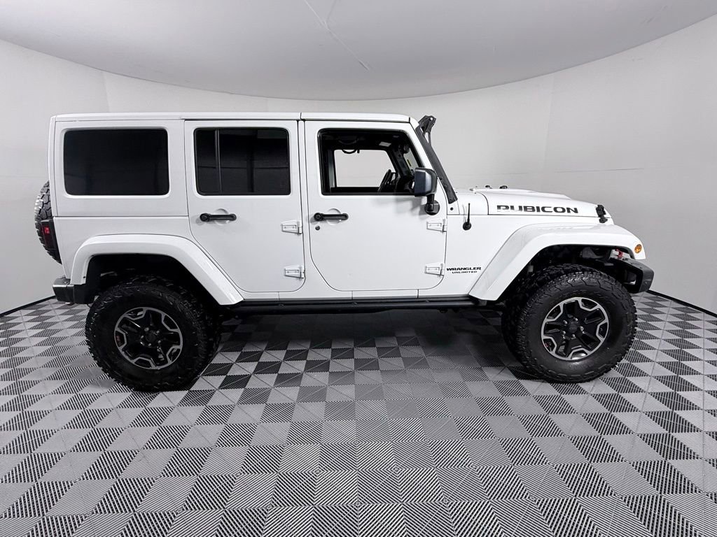 Used 2016 Jeep Wrangler Unlimited Rubicon image 8