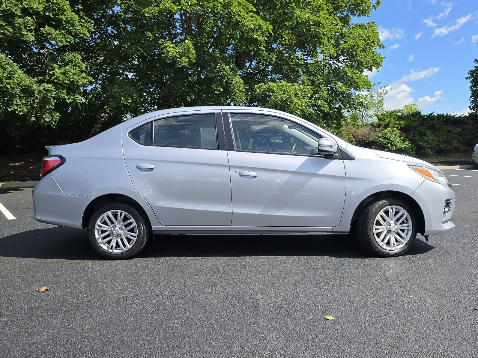 Used 2024 Mitsubishi Mirage G4 SE FWD image 16