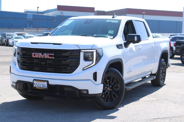 Used 2023 GMC Sierra 1500 Elevation w/ Elevation Premium Package RWD image 18