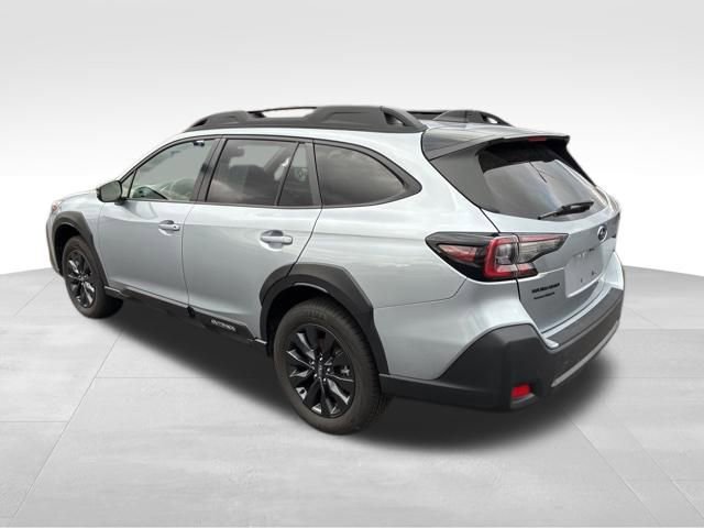Used 2024 Subaru Outback Onyx Edition image 3
