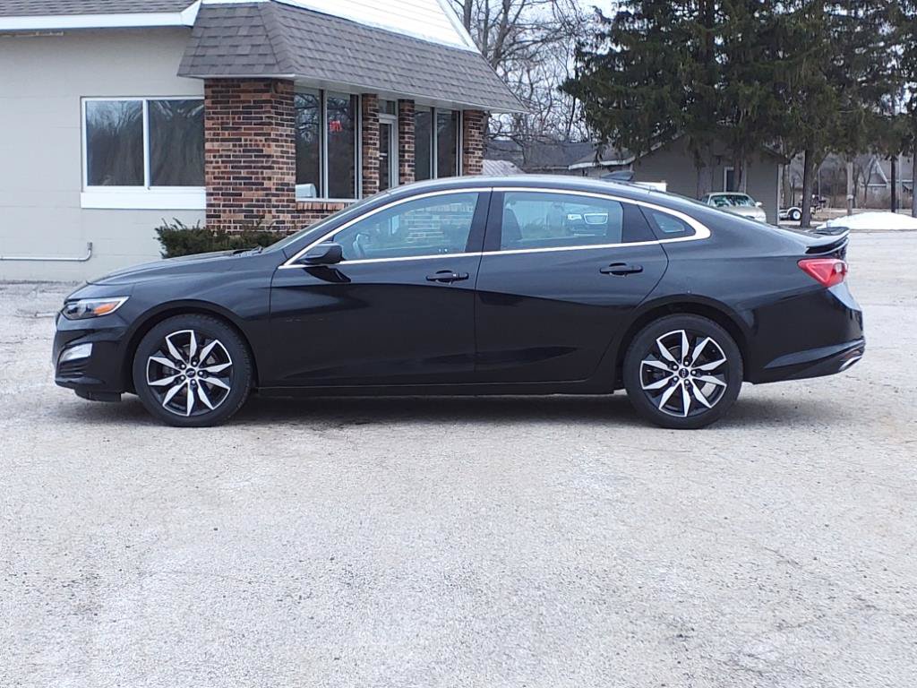 Used 2020 Chevrolet Malibu RS FWD image 2