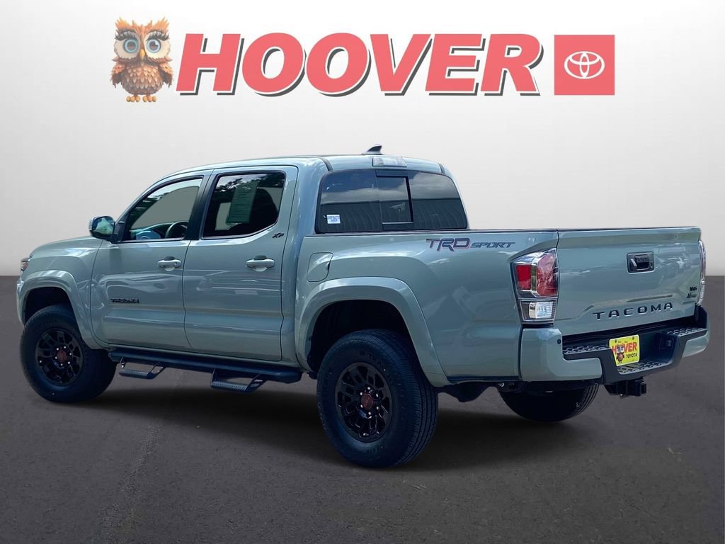 Used 2022 Toyota Tacoma TRD Sport w/ Technology Package RWD image 9