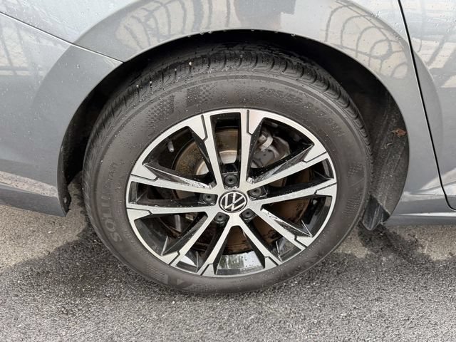 Certified 2023 Volkswagen Jetta Sport FWD image 9