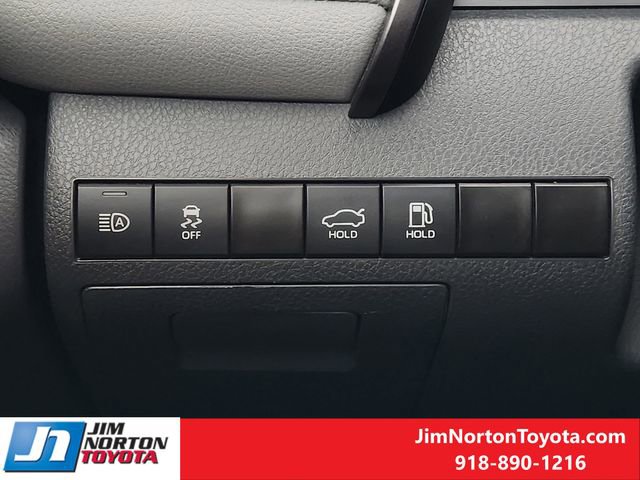 Used 2023 Toyota Camry LE FWD image 23