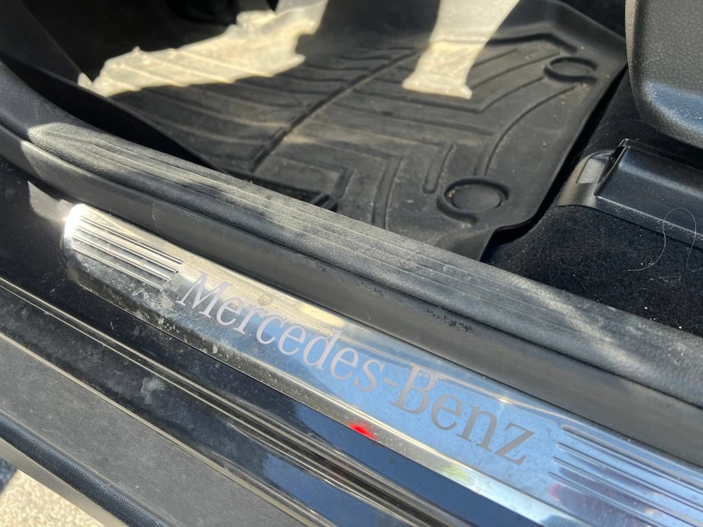 Used 2020 Mercedes-Benz GLC 300 4MATIC image 26