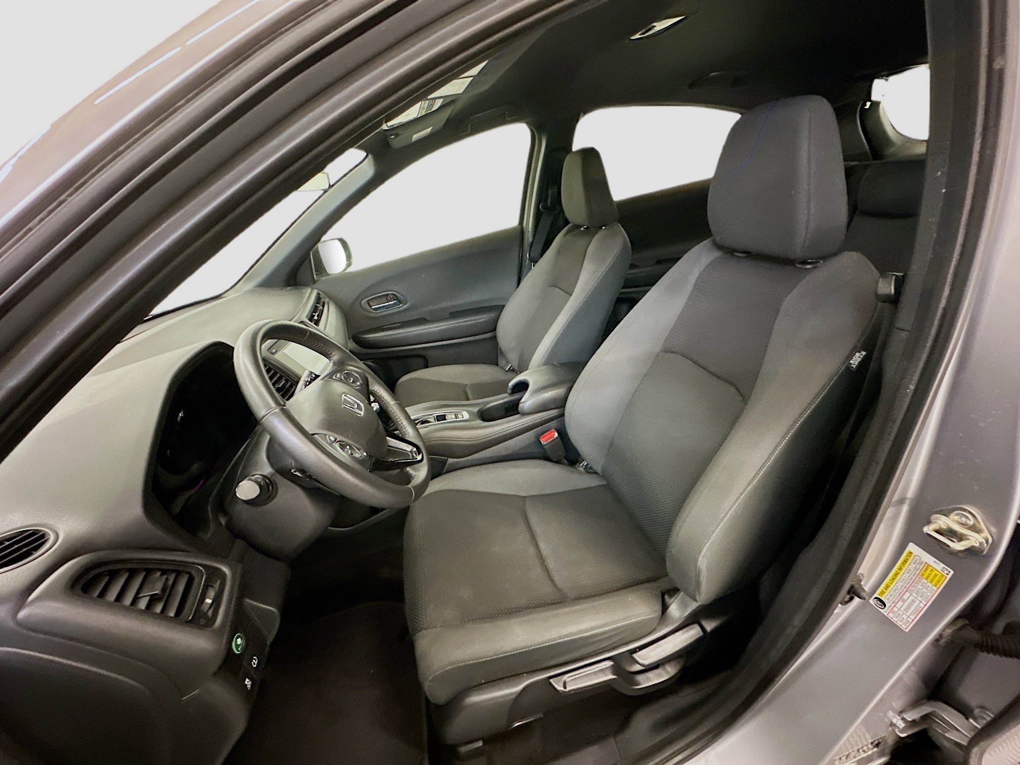 Used 2020 Honda HR-V Sport image 13