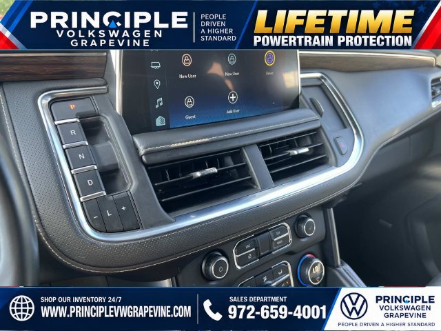 Used 2023 Chevrolet Suburban Premier AWD/4WD image 19