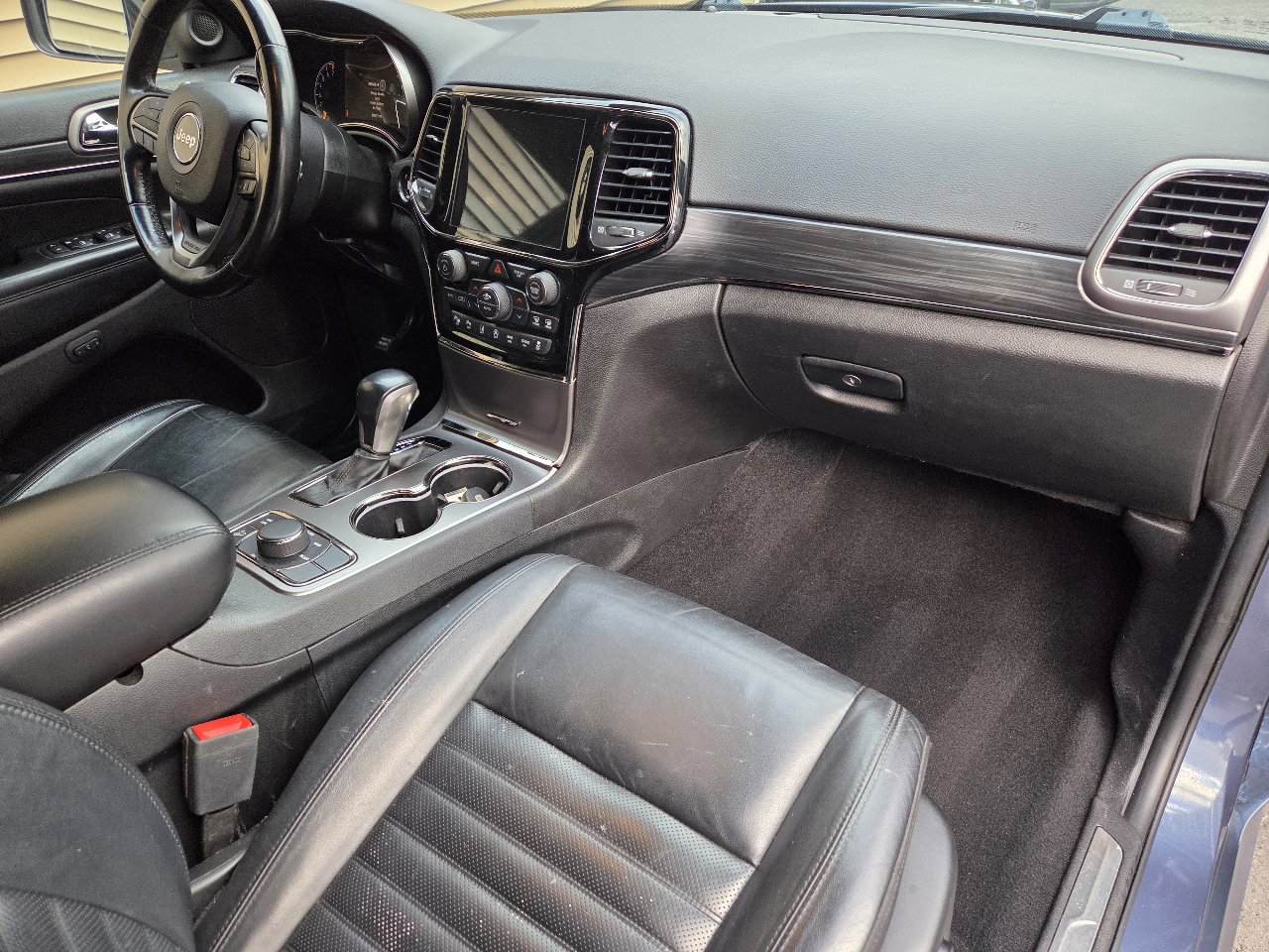 Used 2020 Jeep Grand Cherokee Limited X image 16