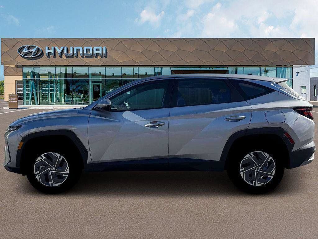 New 2026 Hyundai Tucson Blue SE AWD/4WD image 3