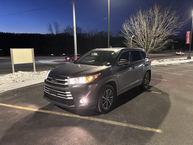 Used 2018 Toyota Highlander XLE image 7