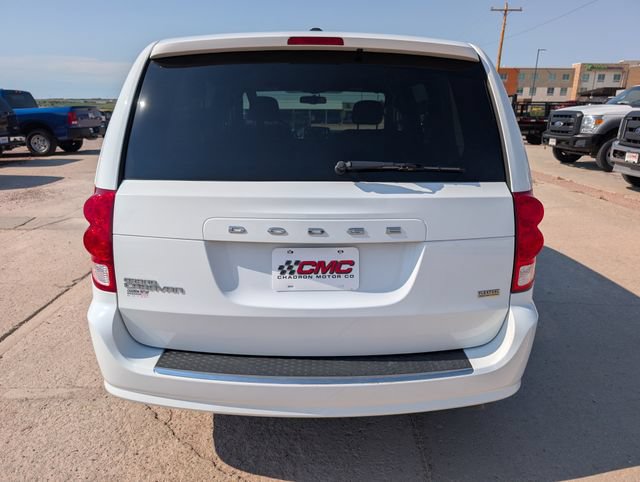 Used 2016 Dodge Grand Caravan SE FWD image 8